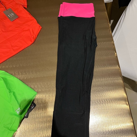 NWT Workout bundle - Picture 5 of 6